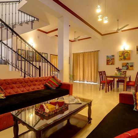 Jaqk Holidays - 9Bhk Villa For Big Groups, Private Pool-Wifi-Cartaker-Parking, North Goa บากา ภายนอก รูปภาพ
