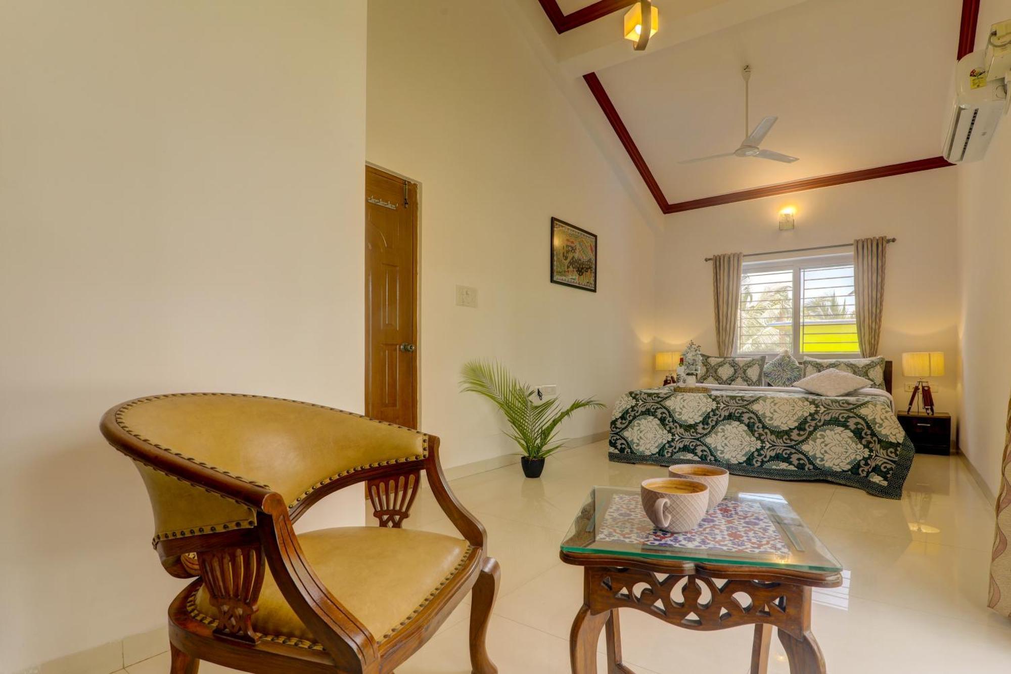 Jaqk Holidays - 9Bhk Villa For Big Groups, Private Pool-Wifi-Cartaker-Parking, North Goa บากา ภายนอก รูปภาพ