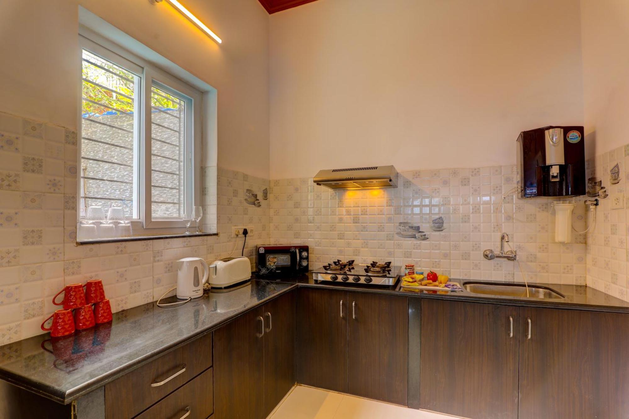 Jaqk Holidays - 9Bhk Villa For Big Groups, Private Pool-Wifi-Cartaker-Parking, North Goa บากา ภายนอก รูปภาพ