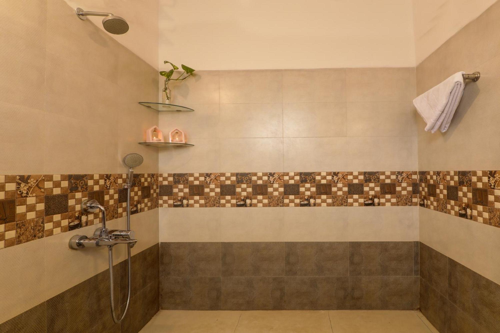 Jaqk Holidays - 9Bhk Villa For Big Groups, Private Pool-Wifi-Cartaker-Parking, North Goa บากา ภายนอก รูปภาพ