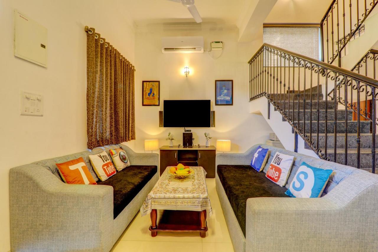 Jaqk Holidays - 9Bhk Villa For Big Groups, Private Pool-Wifi-Cartaker-Parking, North Goa บากา ภายนอก รูปภาพ